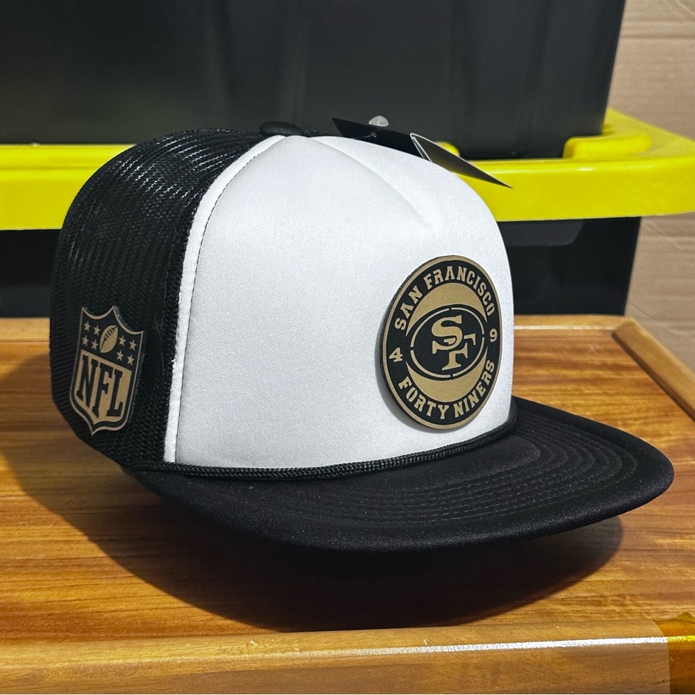 San Francisco 49ers SnapBack  Decky foam trucker Hat
